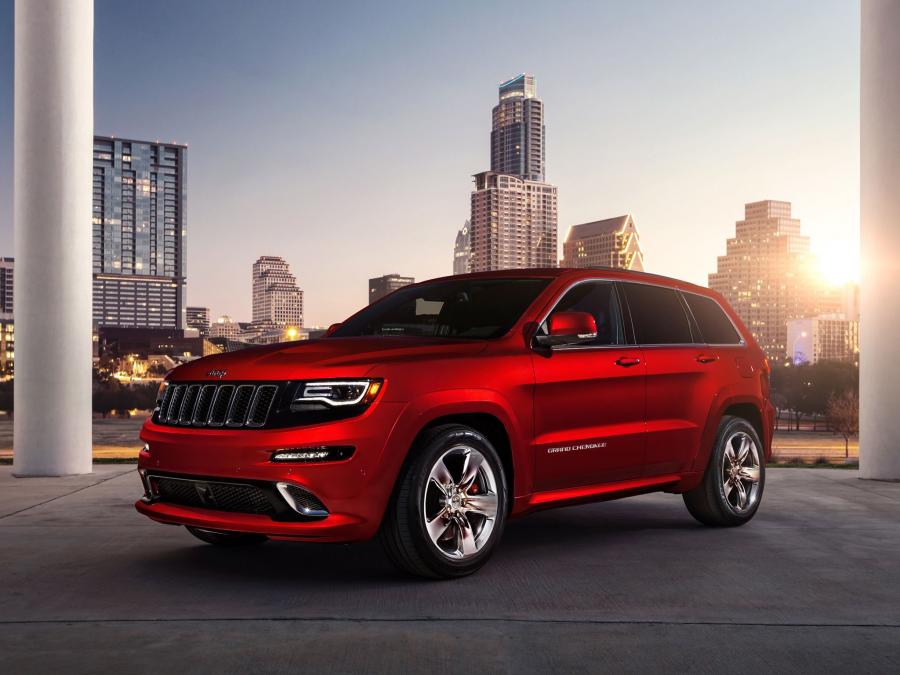  Jeep Grand Cherokee SRT 2013 года  (фото 3 из 16)